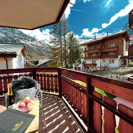 Chateau Appartement-fewo 2-bettwohnung Edelweiss A 2 By Interhome